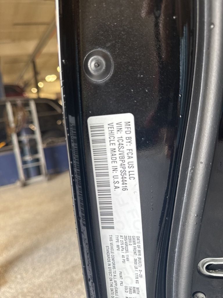 2023 Jeep Wagoneer Series II Carbide 4x4