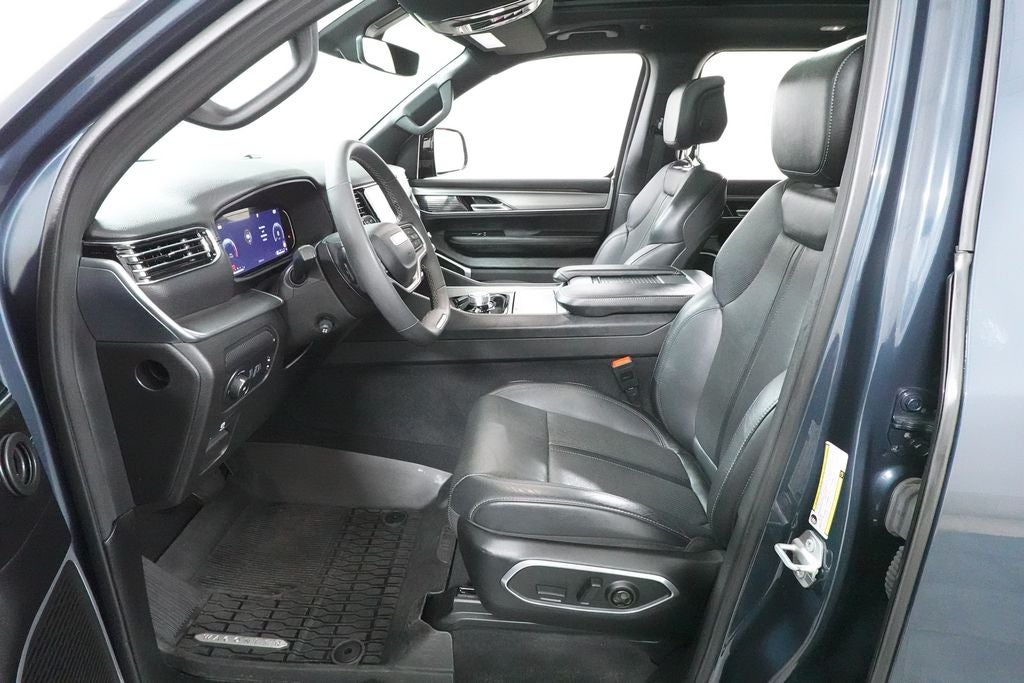 2023 Jeep Wagoneer Series II Carbide