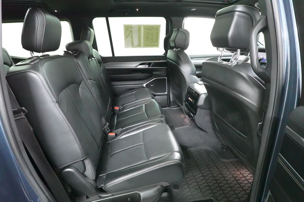2023 Jeep Wagoneer Series II Carbide