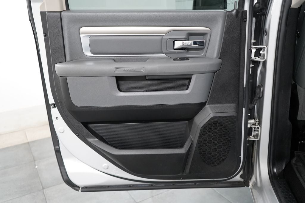 2015 RAM 1500 Base