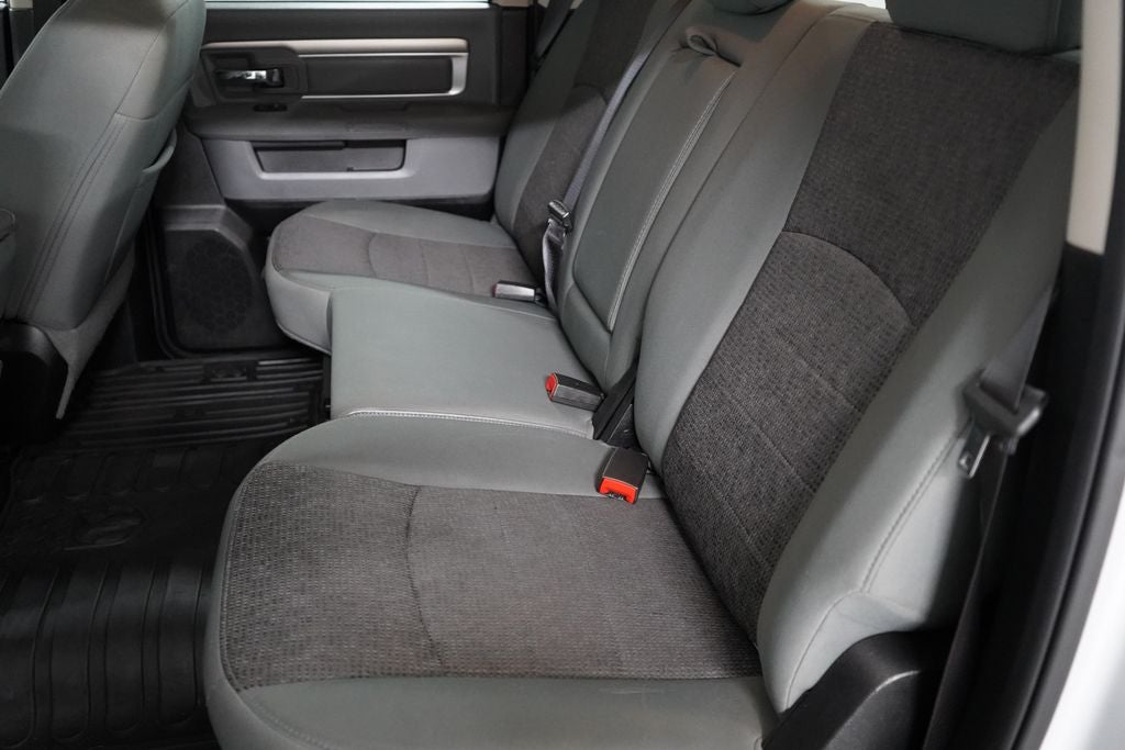 2015 RAM 1500 Base