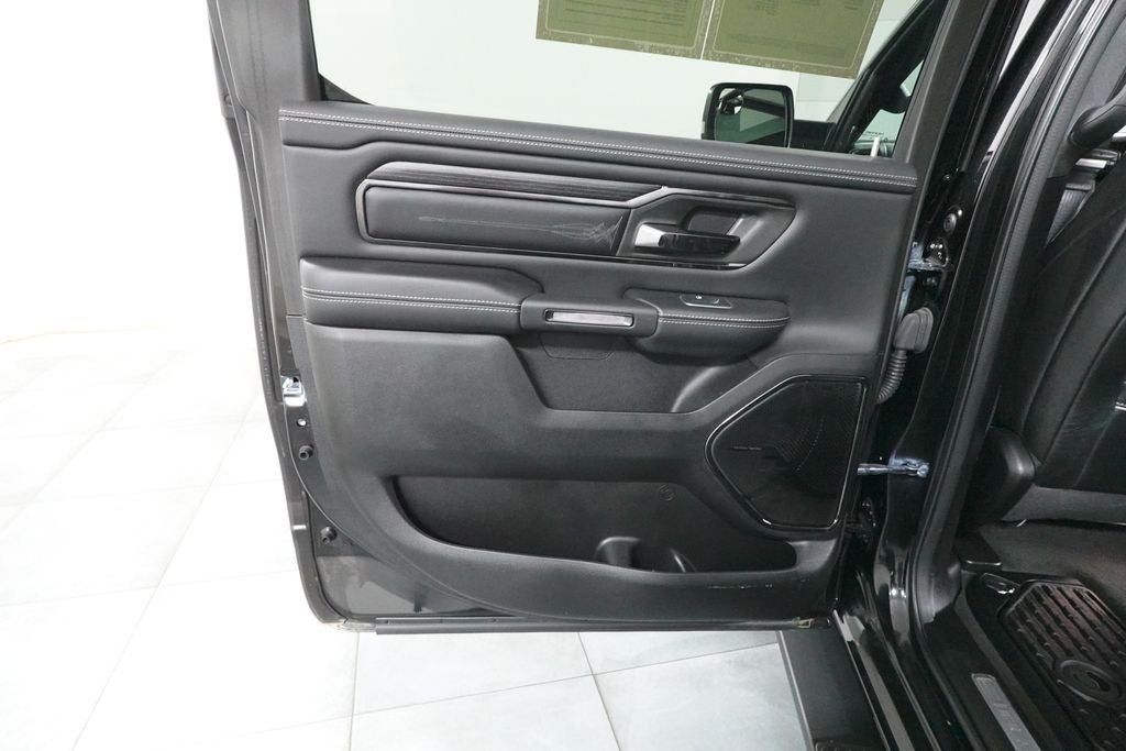 2023 RAM 1500 Base