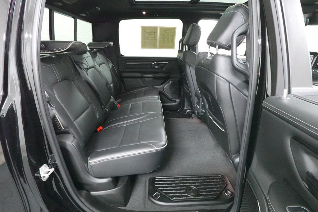 2023 RAM 1500 Base