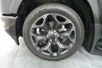 2023 RAM 1500 Base
