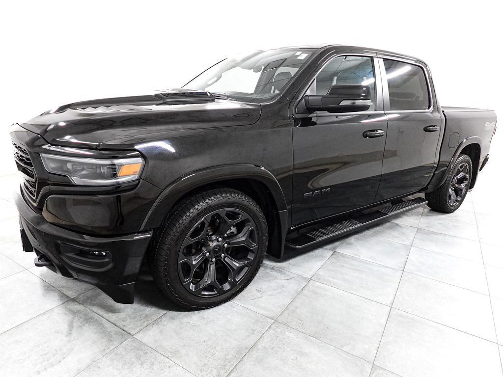 2023 RAM 1500 Base