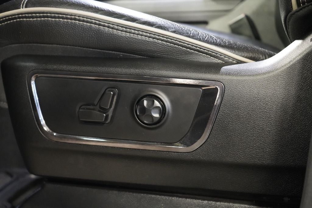 2022 RAM 1500 Base