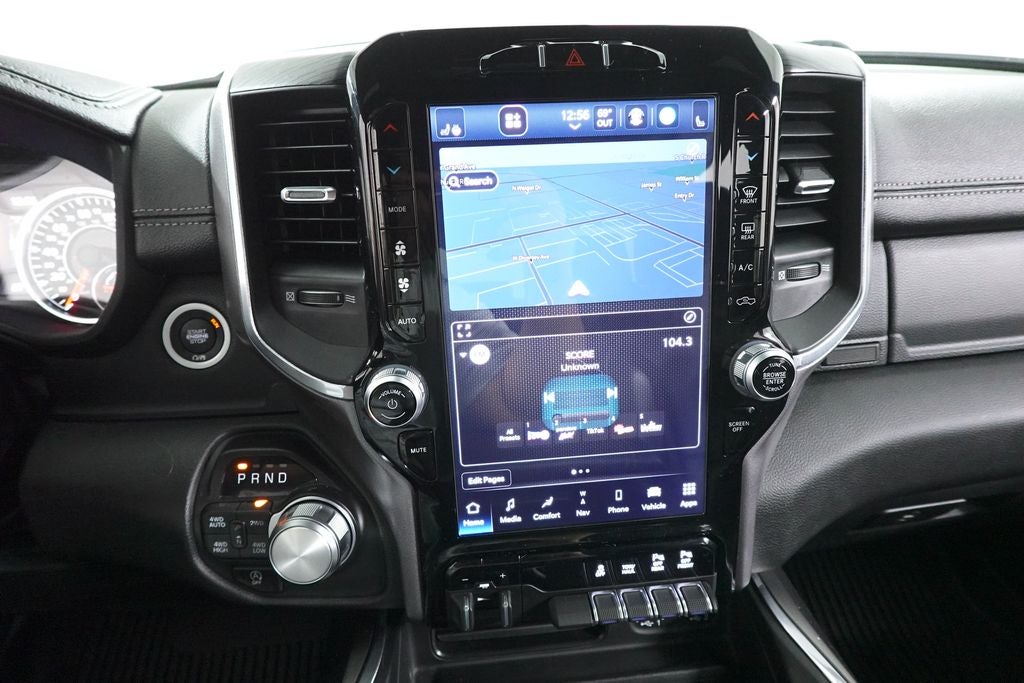 2023 RAM 1500 Laramie Crew Cab 4x4 5'7' Box