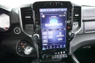 2023 RAM 1500 Laramie Crew Cab 4x4 5'7' Box