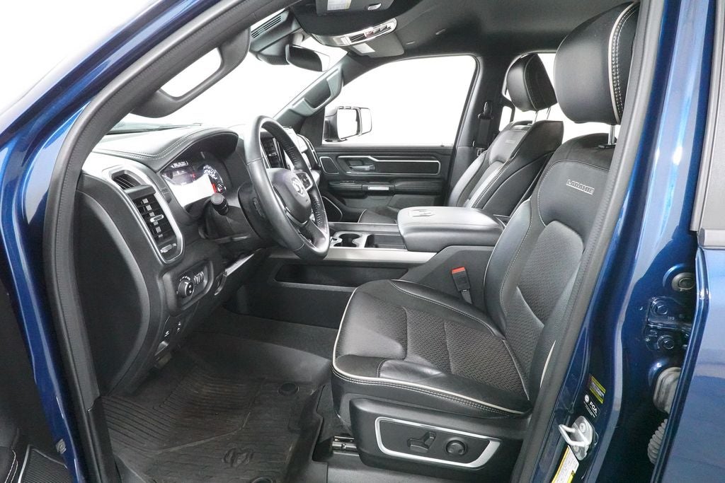 2023 RAM 1500 Laramie Crew Cab 4x4 5'7' Box