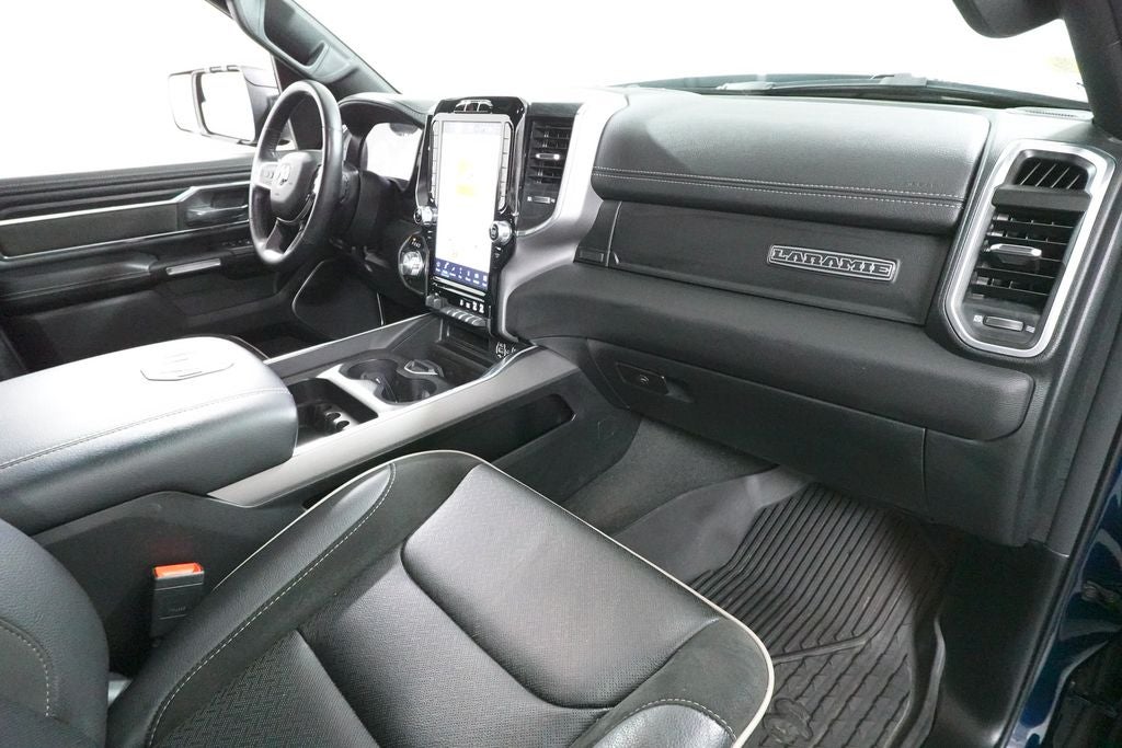 2023 RAM 1500 Laramie Crew Cab 4x4 5'7' Box
