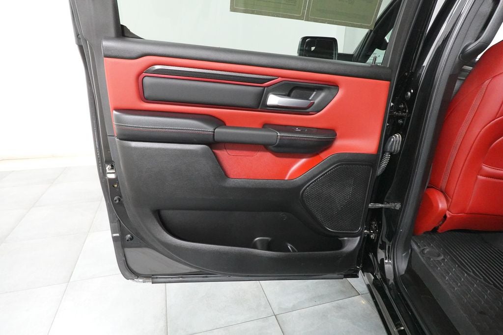 2025 RAM 1500 Base