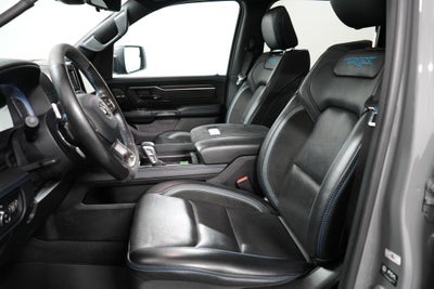 2023 RAM 1500 Base