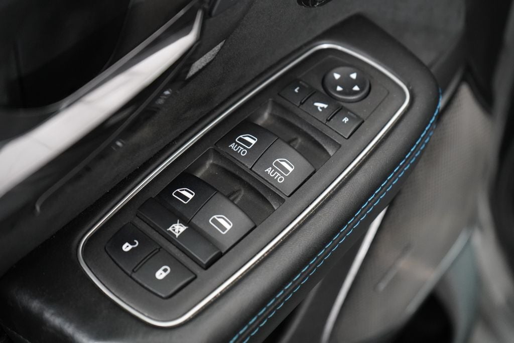 2023 RAM 1500 Base