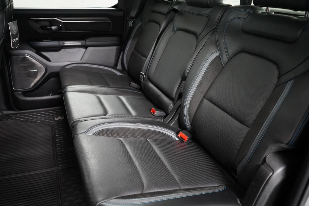 2023 RAM 1500 Base