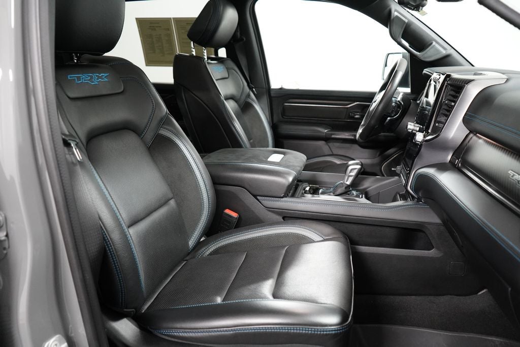 2023 RAM 1500 Base