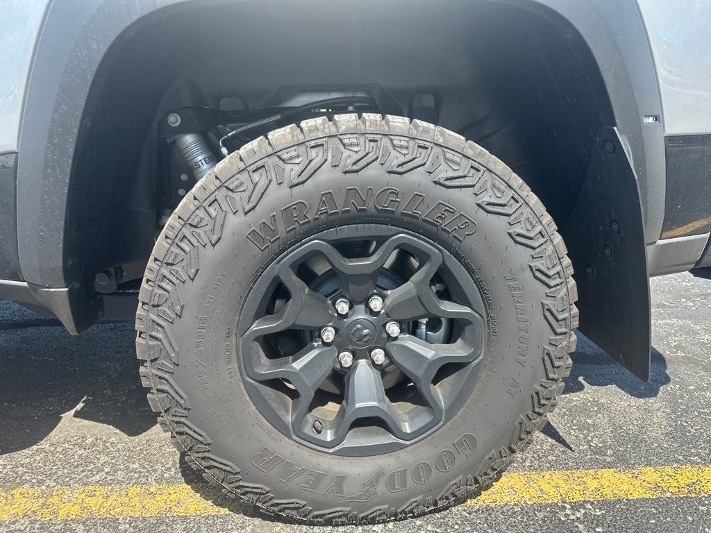 2025 RAM 1500 RHO
