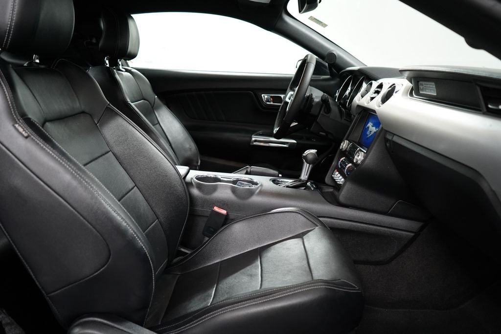 2016 Ford Mustang Base