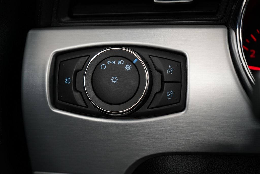 2016 Ford Mustang Base