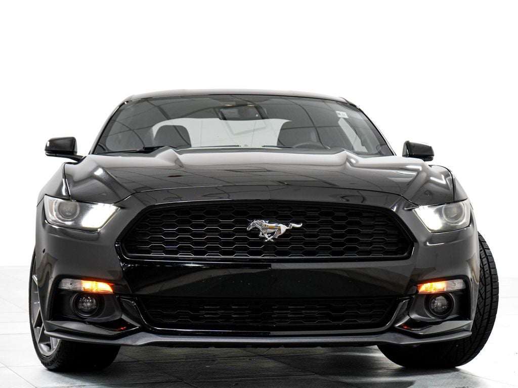 2016 Ford Mustang Base