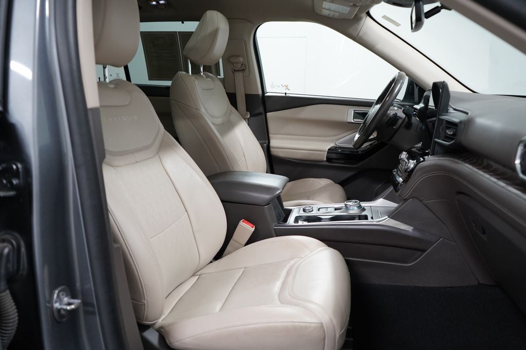2021 Ford Explorer Platinum