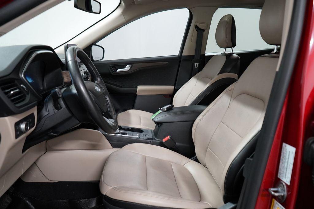 2020 Ford Escape Hybrid Titanium Hybrid
