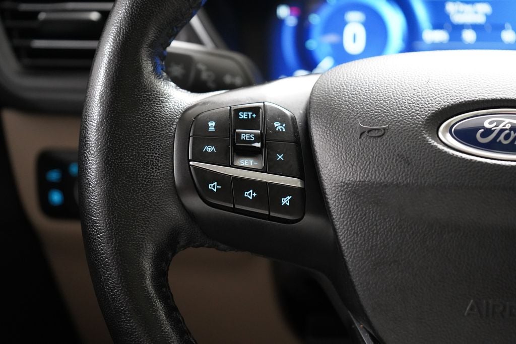 2020 Ford Escape Hybrid Titanium Hybrid