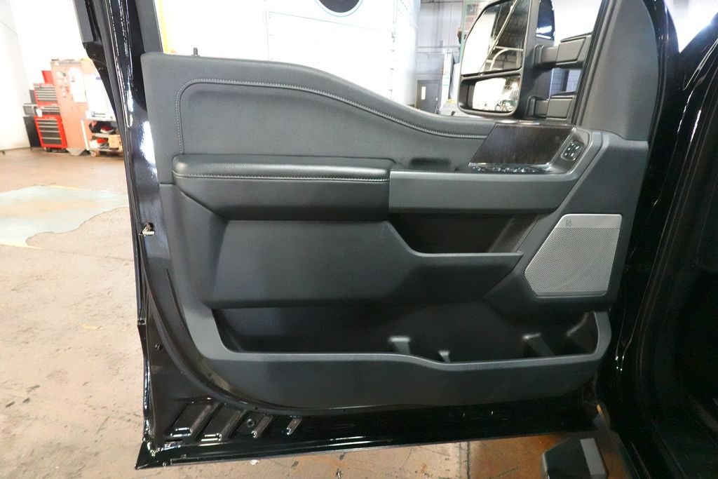 2023 Ford Super Duty F-250 Pickup Lariat