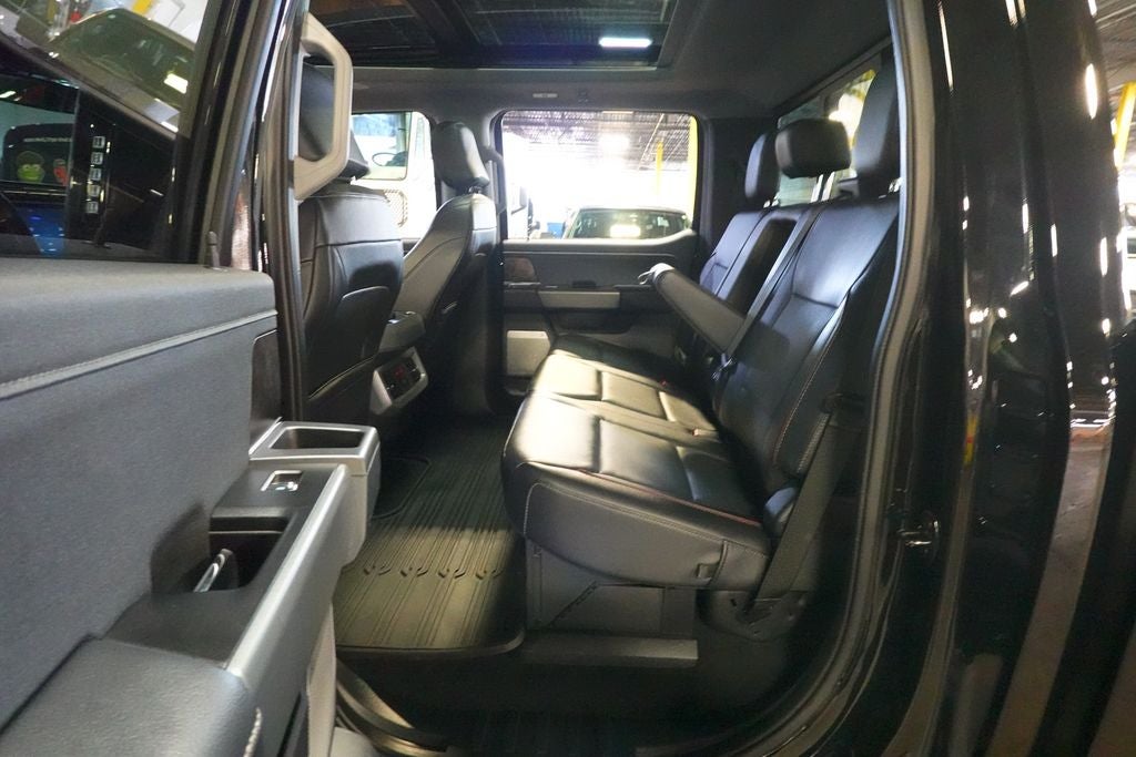 2023 Ford Super Duty F-250 Pickup Lariat