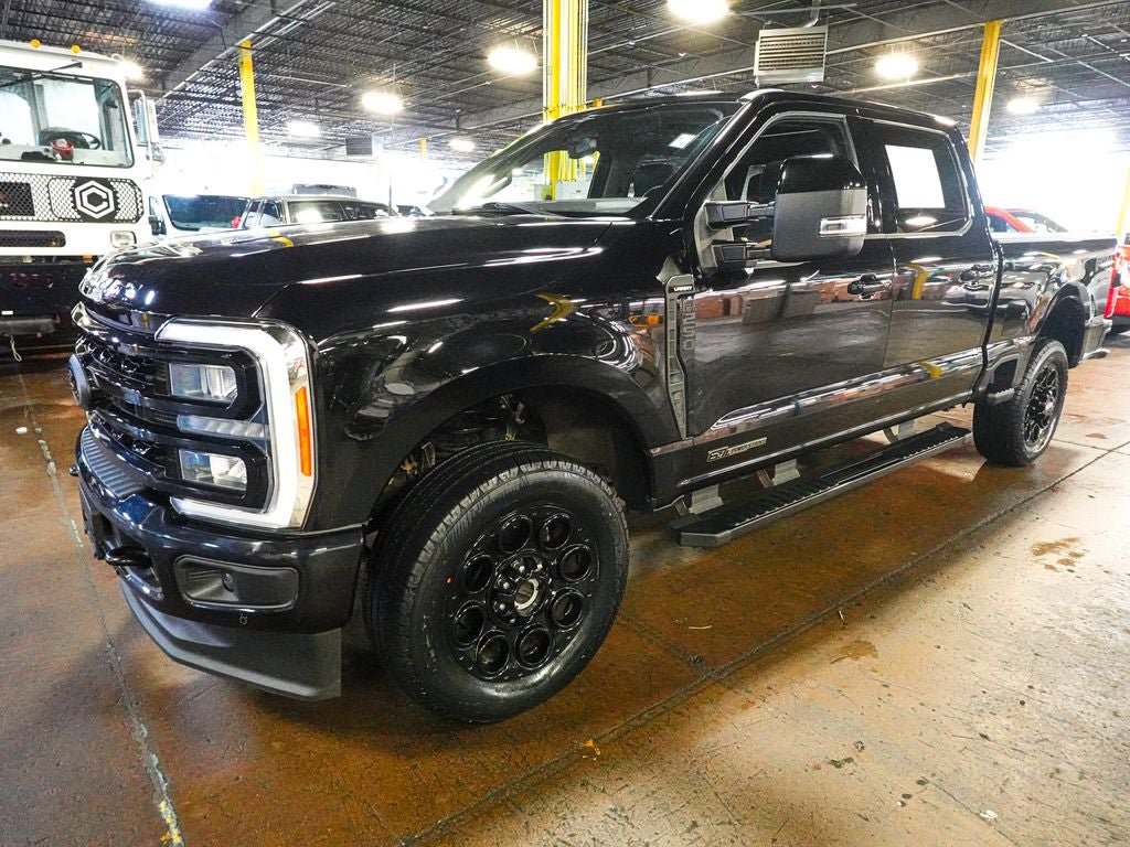 2023 Ford Super Duty F-250 Pickup Lariat