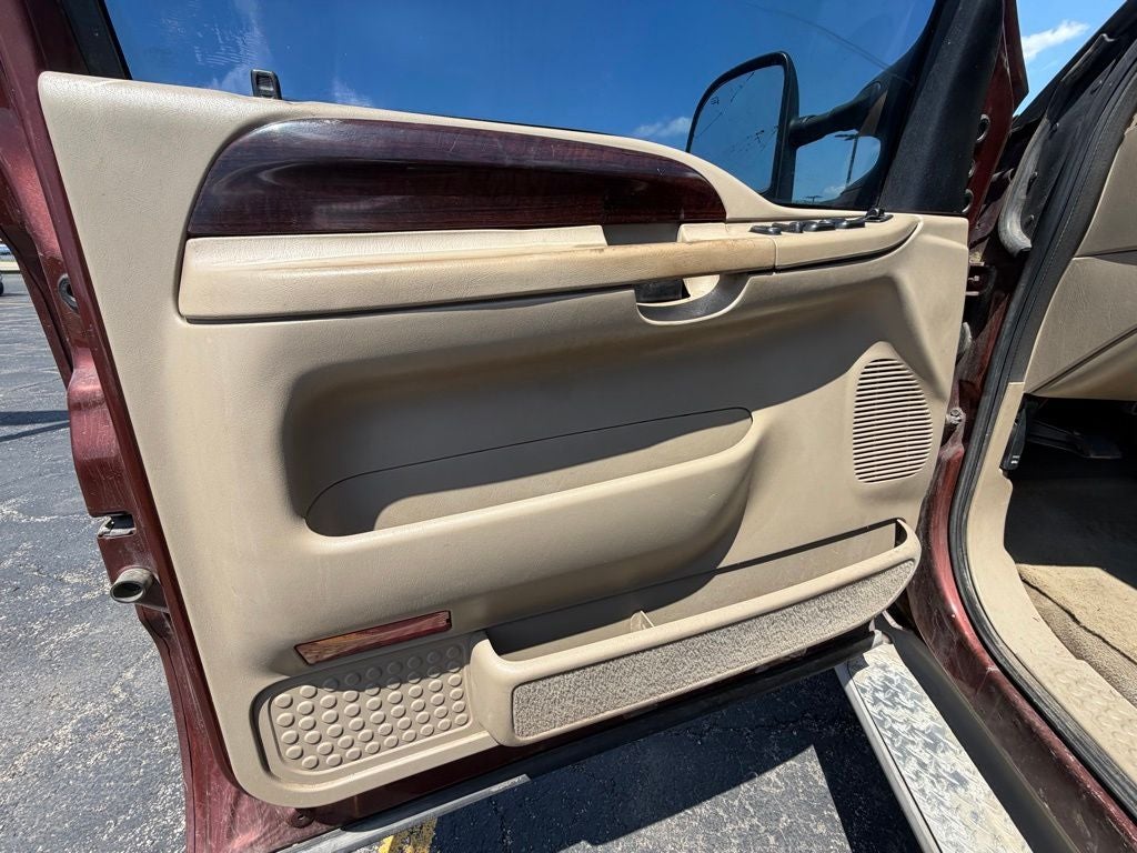 2005 Ford F-350SD Lariat