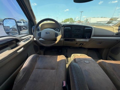 2005 Ford F-350SD Lariat