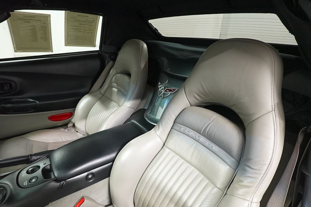 2003 Chevrolet Corvette Base