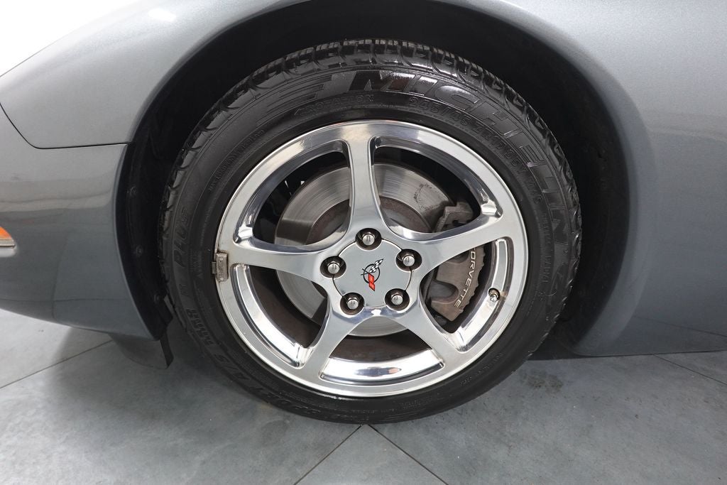 2003 Chevrolet Corvette Base