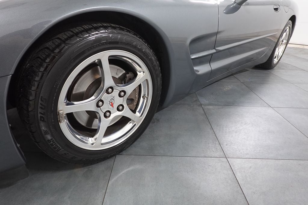 2003 Chevrolet Corvette Base