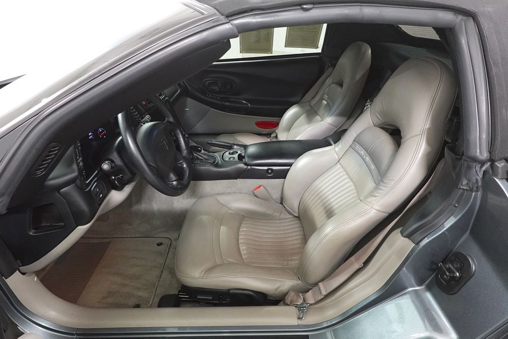 2003 Chevrolet Corvette Base