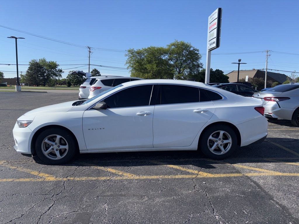 2016 Chevrolet Malibu LS 1LS
