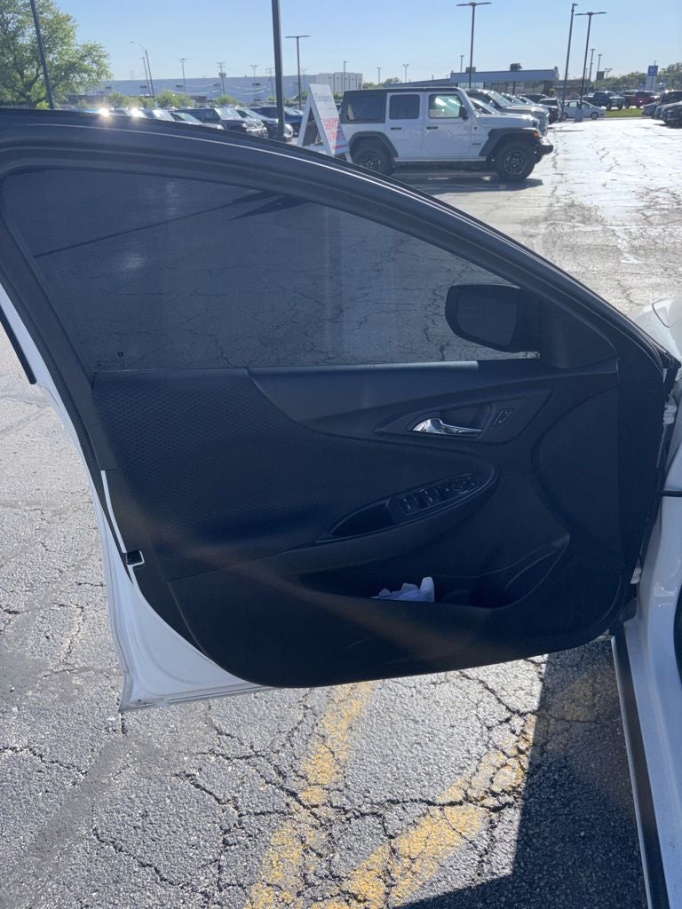 2016 Chevrolet Malibu LS 1LS