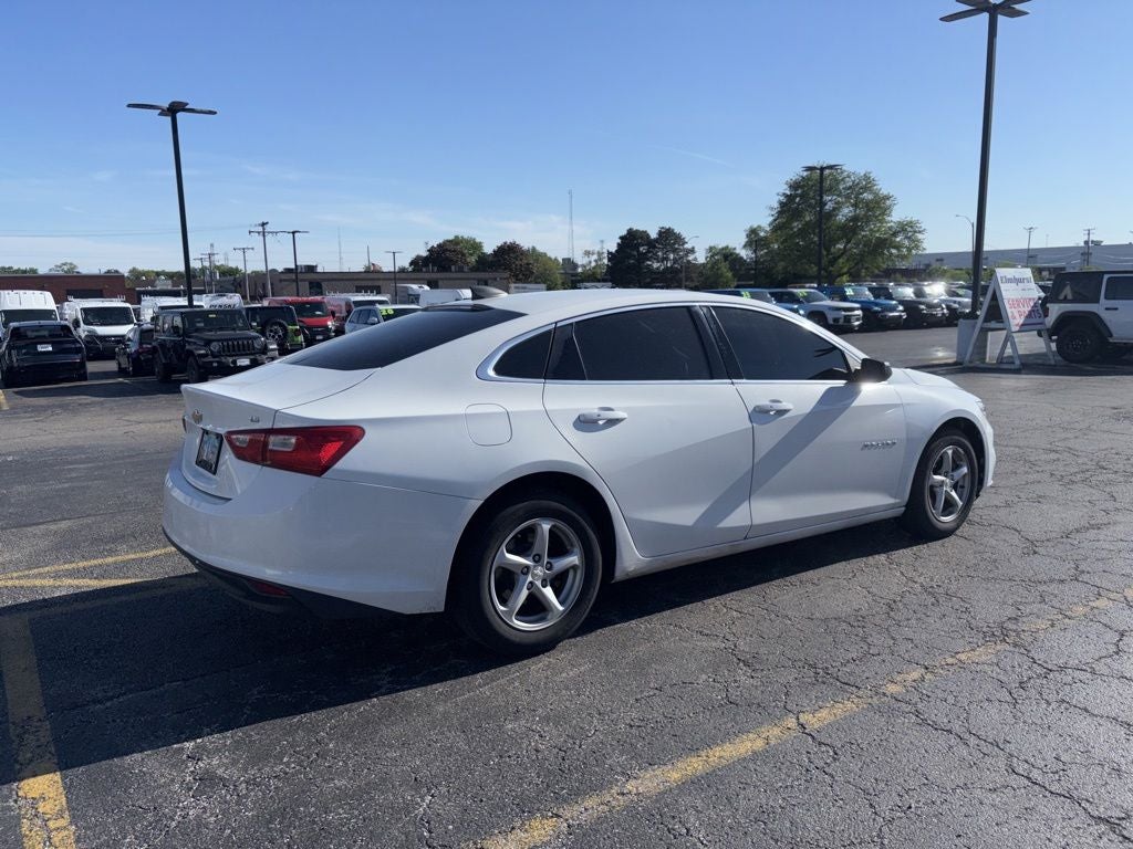 2016 Chevrolet Malibu LS 1LS