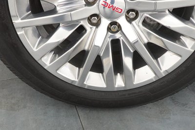 2023 GMC Yukon Denali Denali
