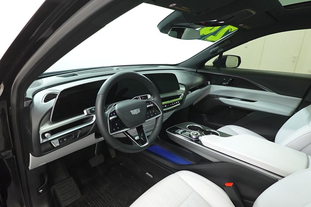 2024 Cadillac LYRIQ Sport