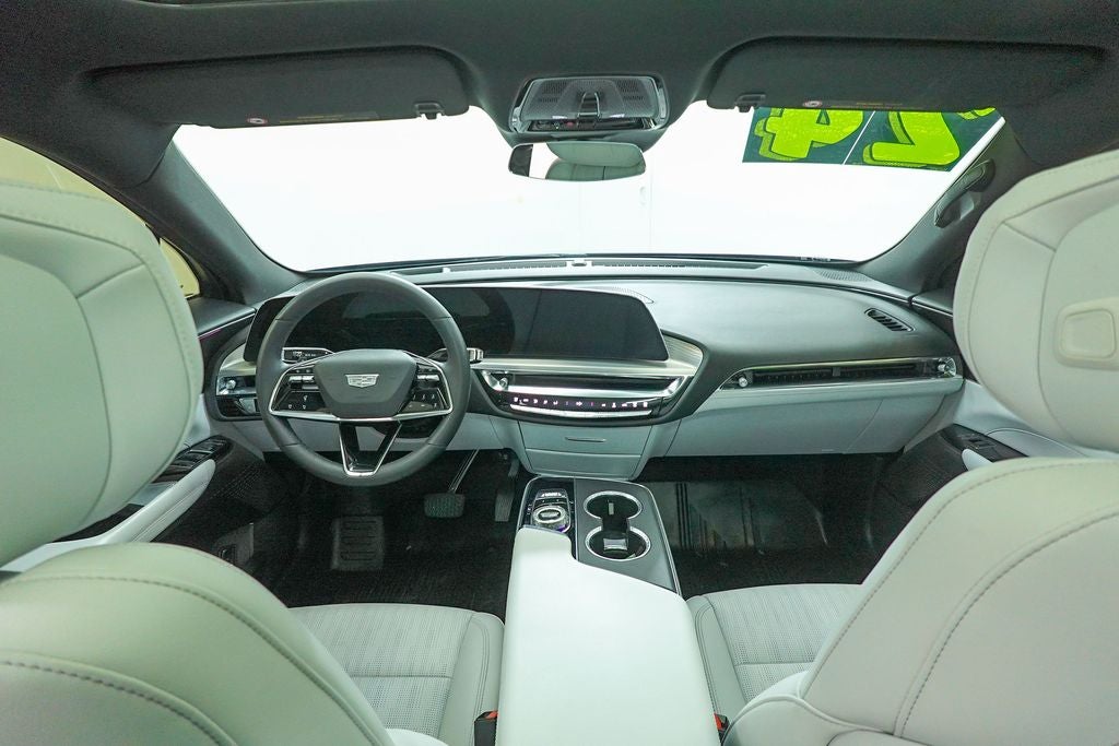 2024 Cadillac LYRIQ Sport