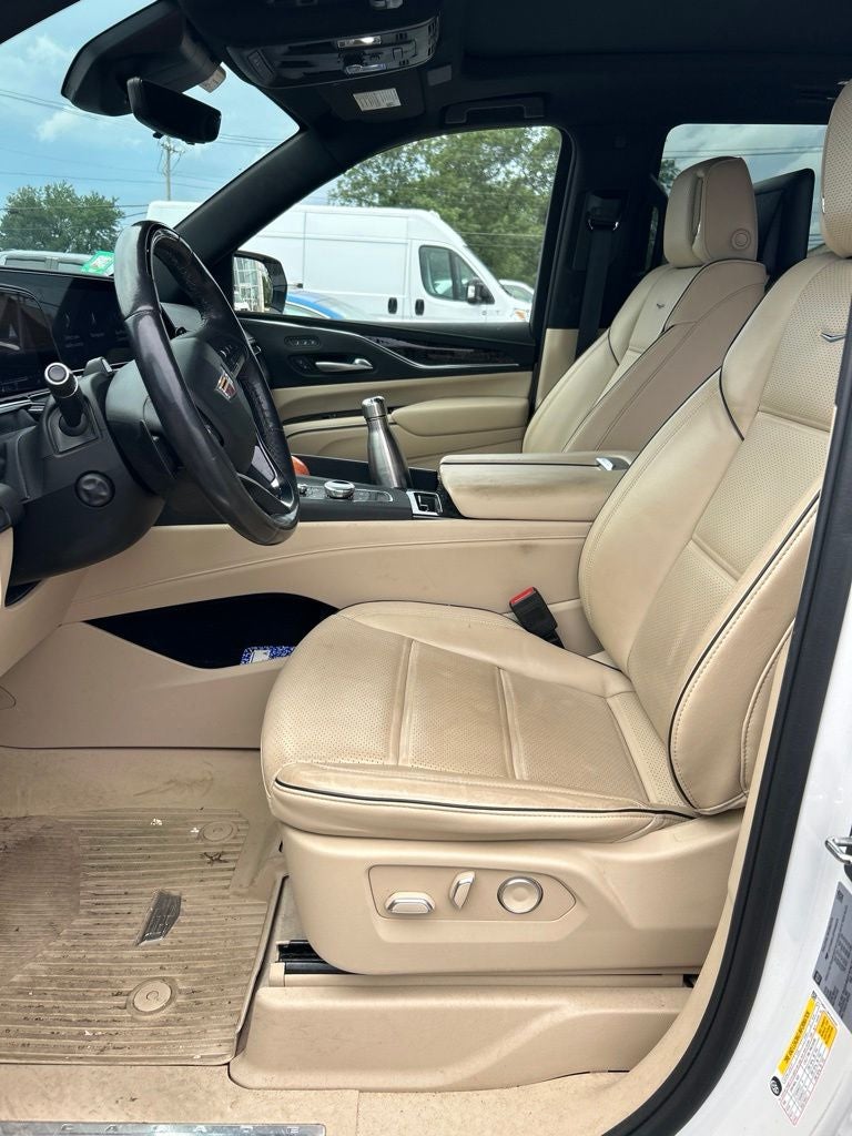 2023 Cadillac Escalade 4WD Premium Luxury