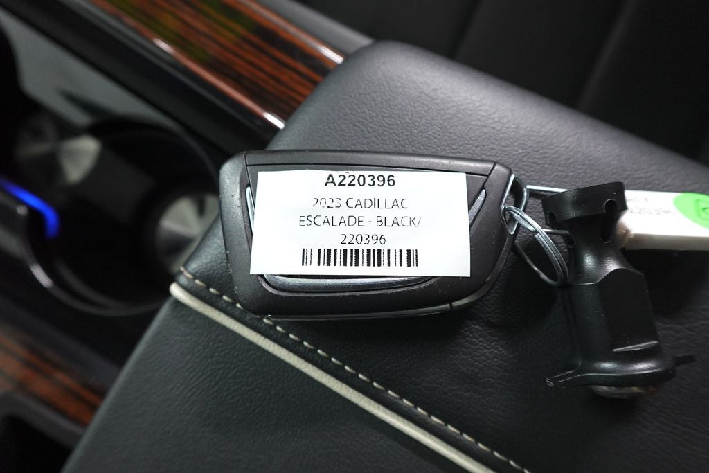 2023 Cadillac Escalade Premium Luxury