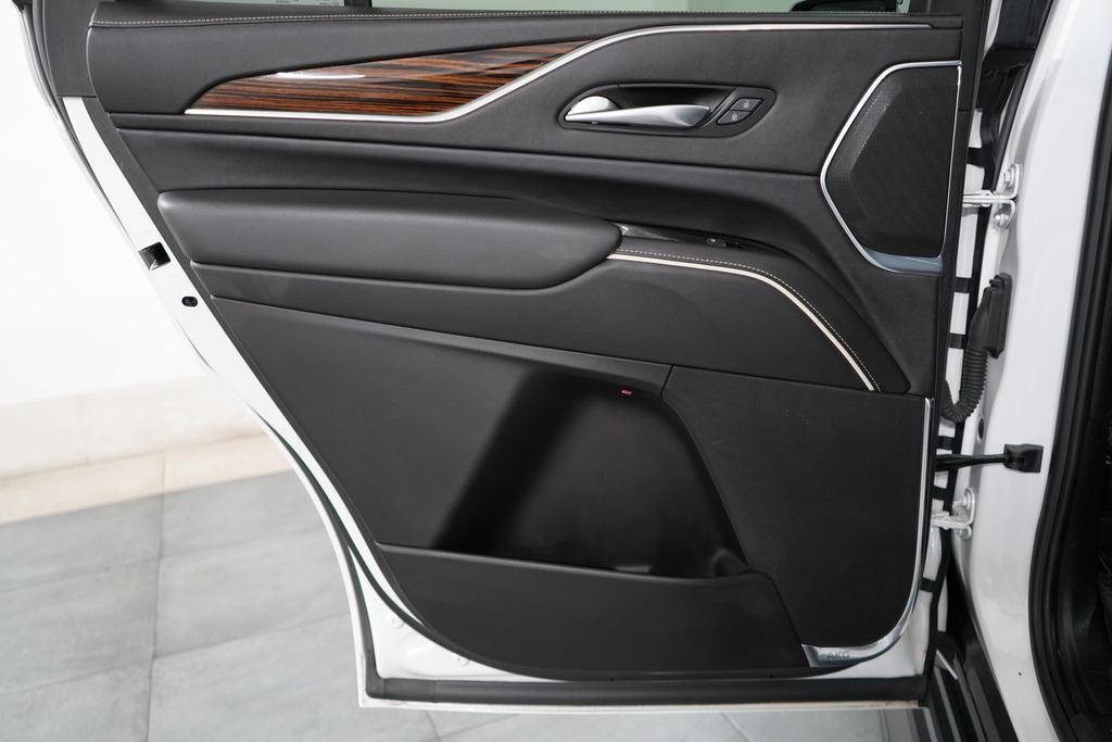 2023 Cadillac Escalade 4WD Premium Luxury