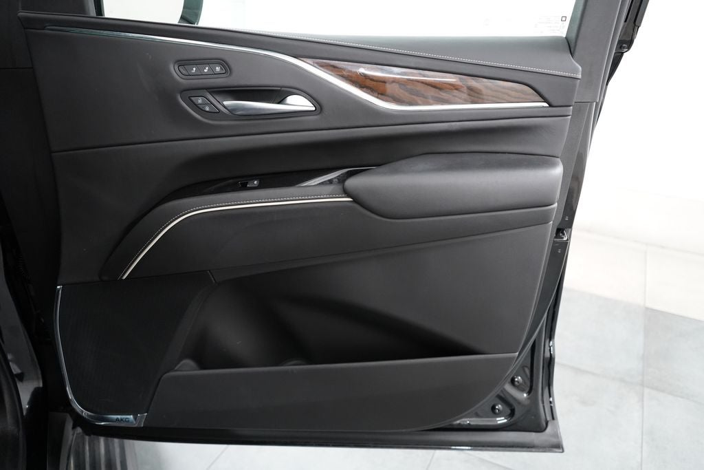 2023 Cadillac Escalade Base