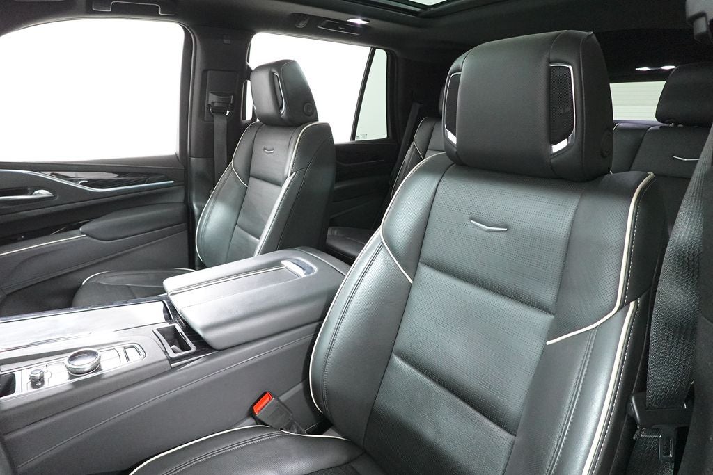 2022 Cadillac Escalade Sport