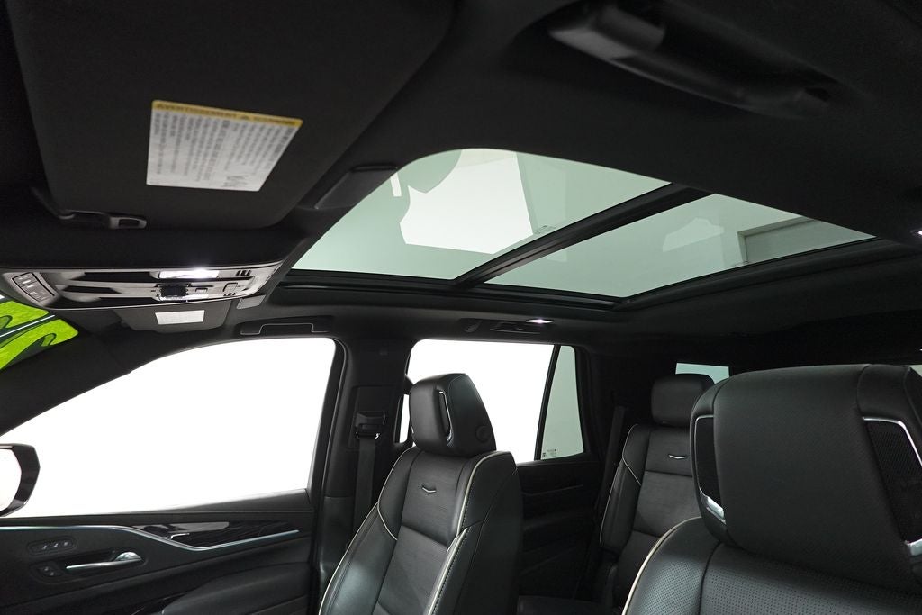 2022 Cadillac Escalade Sport