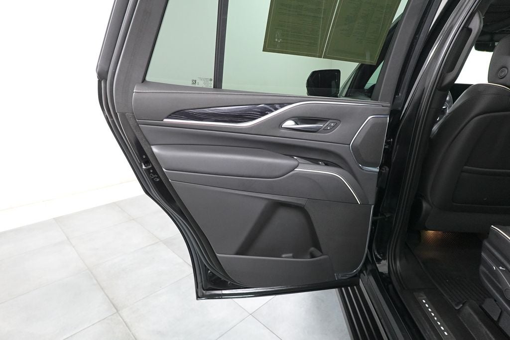 2022 Cadillac Escalade Sport