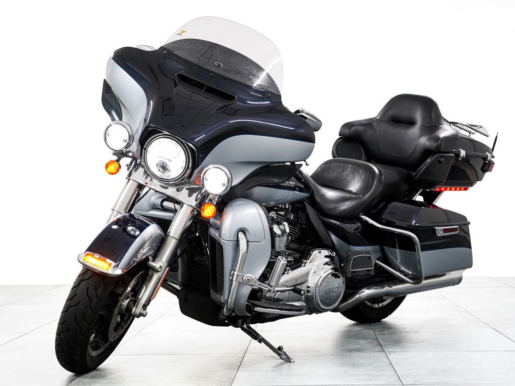 2019 Harley-Davidson Ultra Glide Base