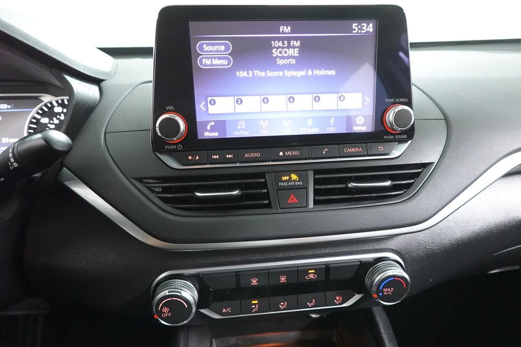 2022 Nissan Altima 2.5 SV